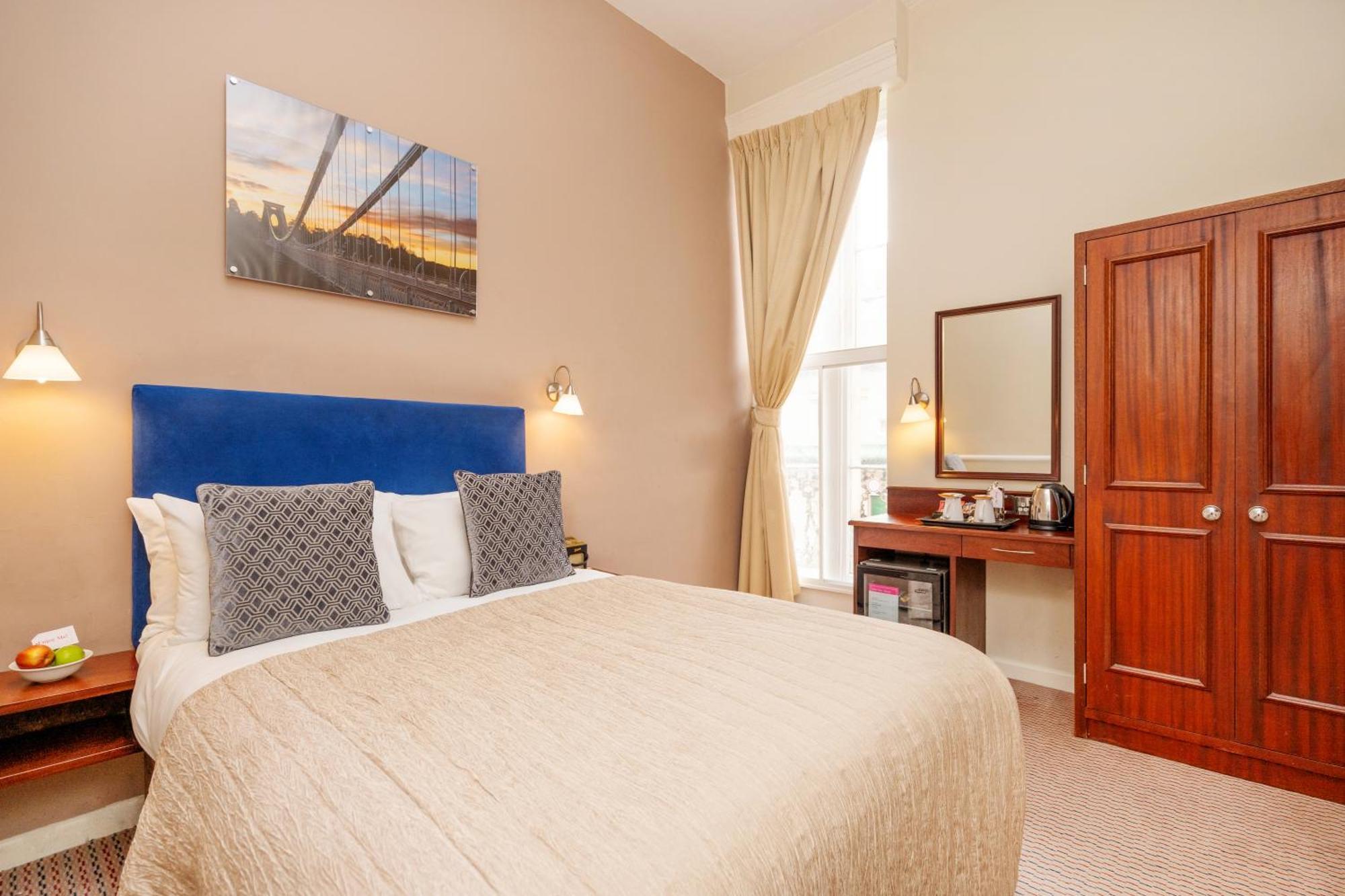 The Clifton Hotel Bristol Exterior photo